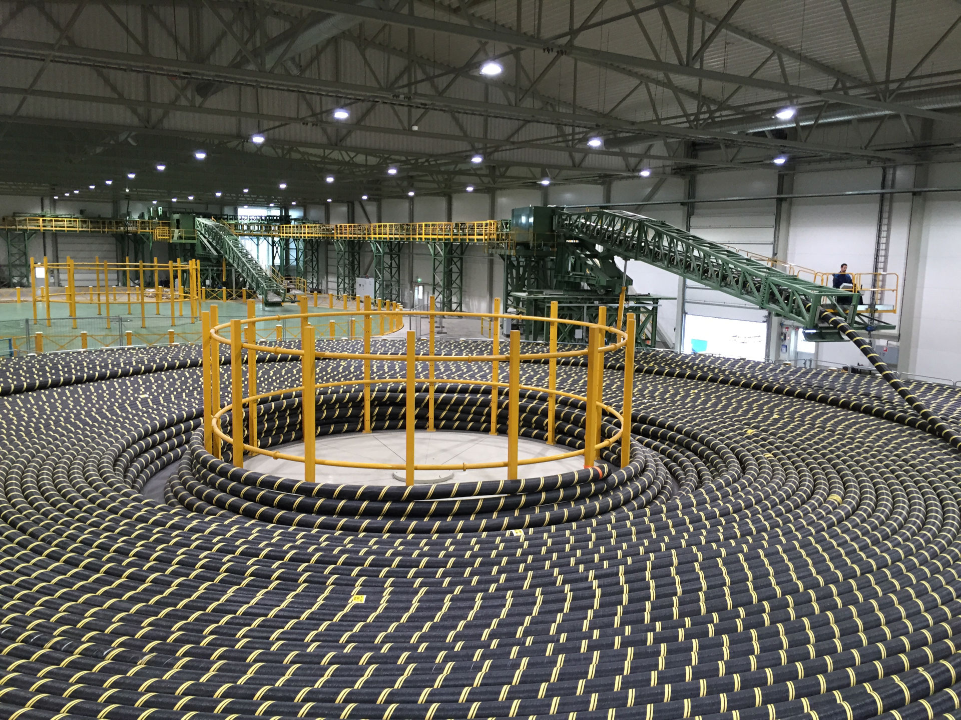 REEL TIME: High voltage power cable is spooled ahead of load out at Prysmian factory (FOTO: Prysmian)